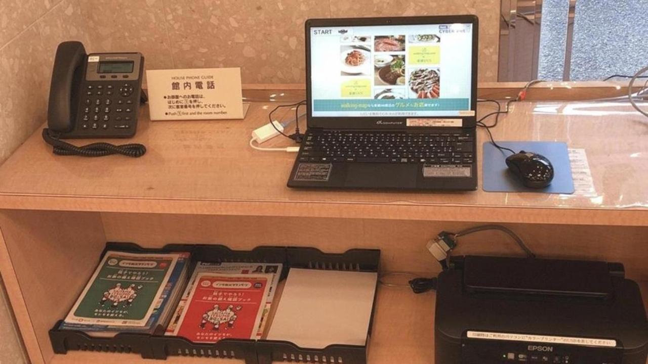 Toyoko Inn Saitama Misato Ekimae Kültér fotó