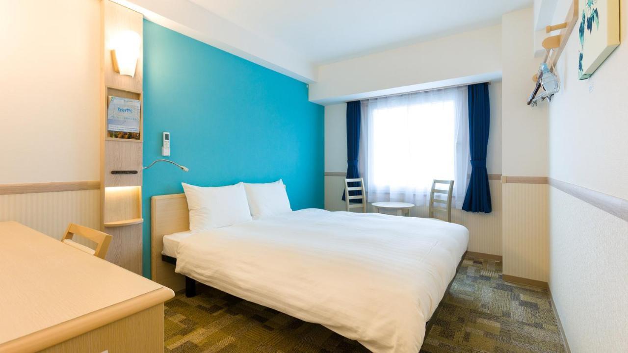 Toyoko Inn Saitama Misato Ekimae Kültér fotó